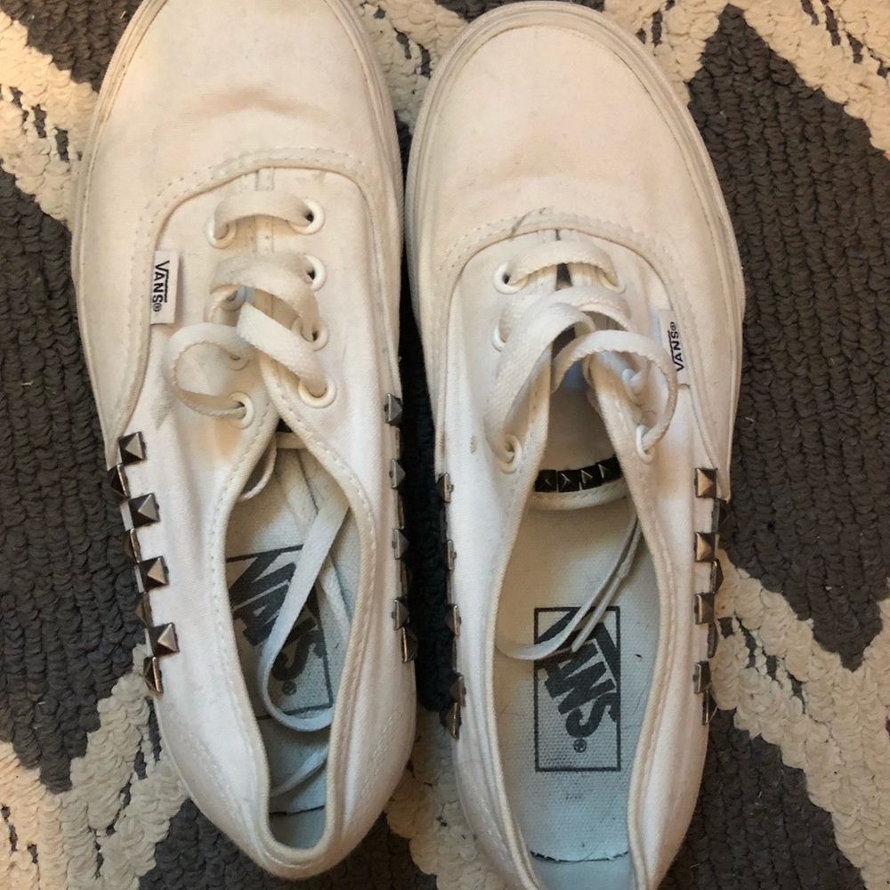 White vans